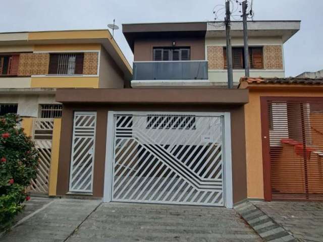 Sobrado com 3 dormitórios para alugar, 230 m² por R$ 4.330/mês - Vila Floresta - Santo André/SP