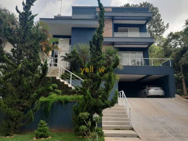 Casa de luxo em condomínio fechado Hills III - Arujá com 3 suítes e 330m² por R$ 3.100.000