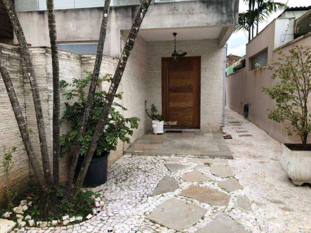 Casa com 4 dormitórios à venda, 390 m² por R$ 2.150.000,00 - Jardim Virginia - Guarujá/SP