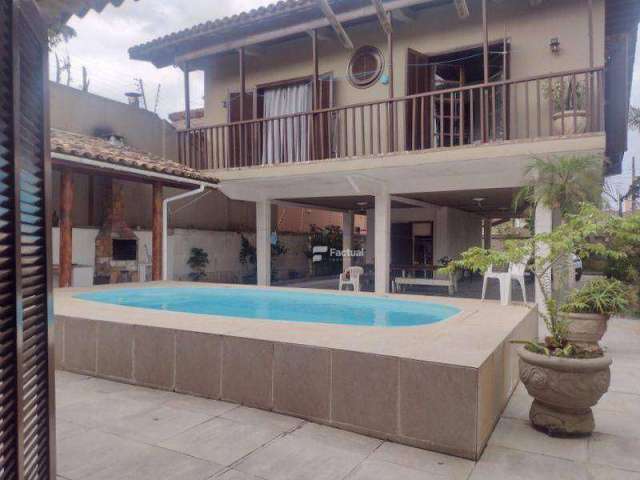 Casa com 4 dormitórios à venda, 298 m² por R$ 900.000,00 - Jardim Virginia - Guarujá/SP