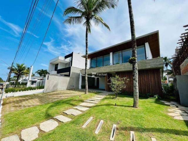 Casa com 5 dormitórios à venda, 335 m² por R$ 4.850.000,00 - Acapulco - Guarujá/SP
