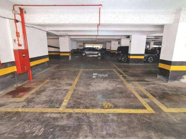 Box/Garagem à venda por R$ 10.000,00 - Pitangueiras - Guarujá/SP