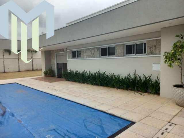 Casa á venda condomínio Portal da Serra com 03 suítes,piscina aquecida,energia fotovotaica, vista para serra.Casa toda climatizada.