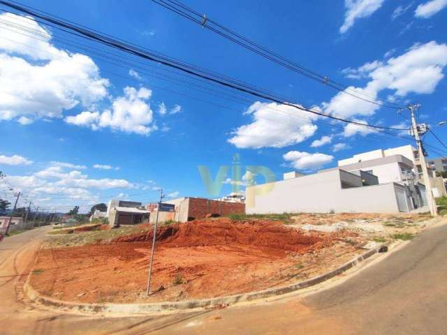 Terreno à venda, 412 m² por R$ 200.000 - Parque Real - Pouso Alegre/Minas Gerais