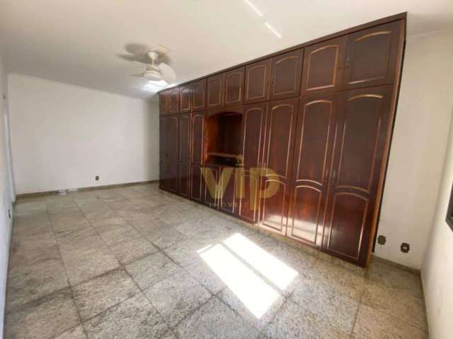 Casa com 3 dormitórios à venda, 190 m² por R$ 580.000 - Santa Lúcia - Pouso Alegre/Minas Gerais