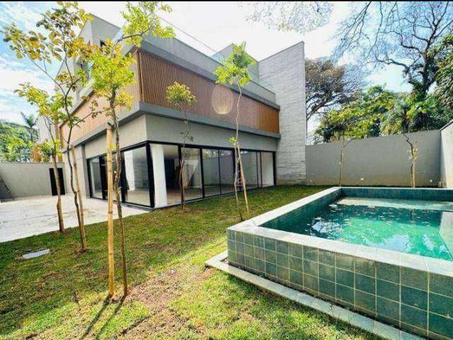 Casa à venda por R$ 8.000.000,00 - Brooklin - São Paulo/SP