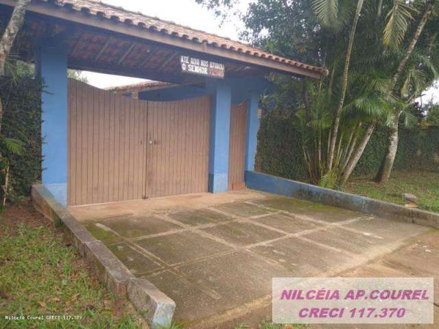 Chácara para Venda em Santa Isabel, Santa Isabel, 3 dormitórios, 1 suíte, 1 banheiro