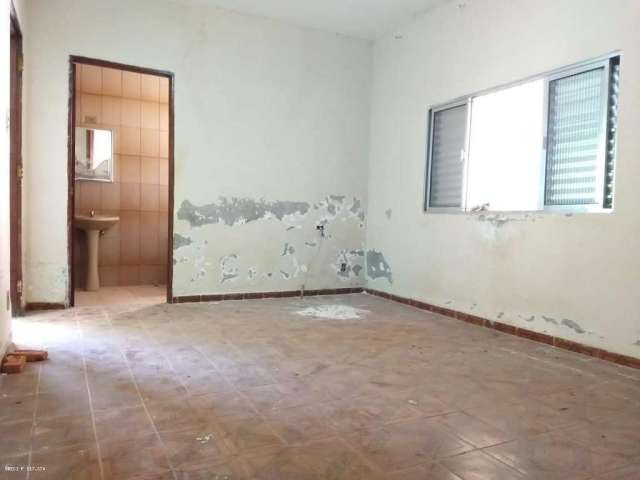 Casa para Venda em Suzano, Jardim Dora, 2 dormitórios, 1 banheiro, 2 vagas