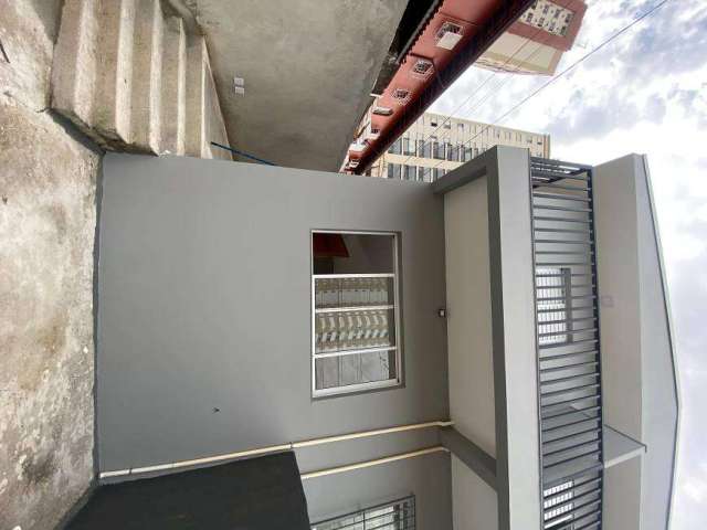 Casa para aluguel tem 120 metros quadrados com 3 quartos em Vila Gomes