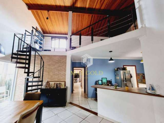 Casa com 3 dormitórios à venda, 180 m² por R$ 680.000,00 - Barreiro - Taubaté/SP