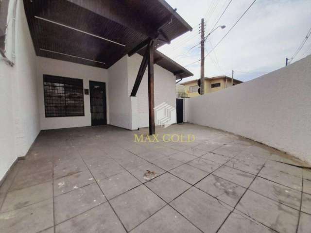 Casa com 3 dormitórios para alugar, 130 m² por R$ 3.080,00/mês - Centro - Taubaté/SP