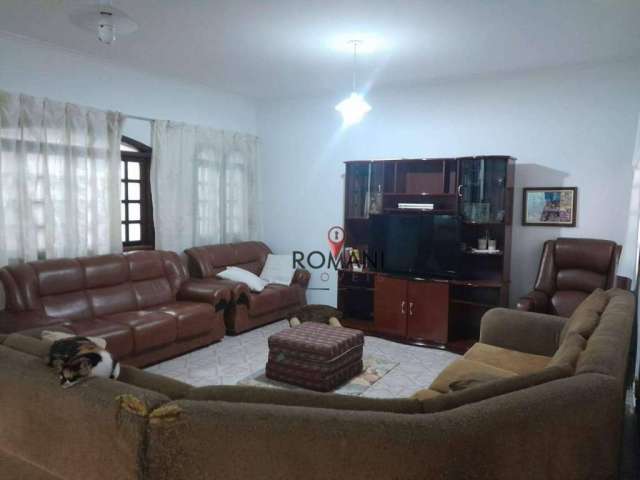 Sobrado com 6 dormitórios à venda, 482 m² por R$ 1.350.000,00 - Centro - Biritiba Mirim/SP