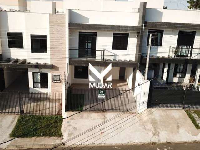 Sobrado com 3 quartos e suíte – semimobiliado – Jardim Carvalho