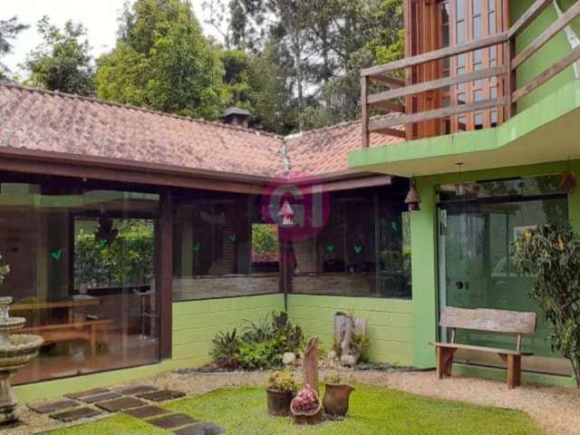 Casa em condomínio fechado com 3 quartos à venda na Zona Rural, Santo Antônio do Pinhal  por R$ 1.580.000