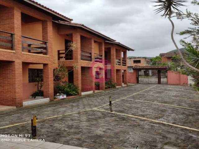Casa em condomínio fechado com 2 quartos à venda no Martim de Sá, Caraguatatuba  por R$ 370.000