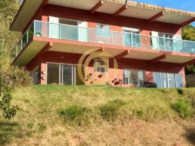 Casa com 3 quartos à venda na Freguesia da Escada, Guararema  por R$ 770.000
