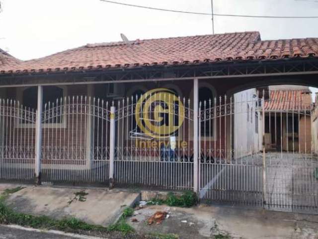 Casa com 3 quartos à venda no Jardim São Luiz, Jacareí  por R$ 375.000