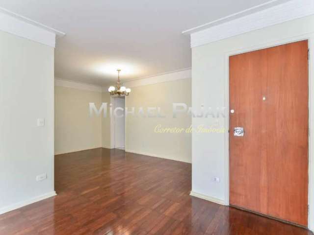 Apartamento a venda na Rua Afonso de Freitas Michael Pajak (11) 9996-4550