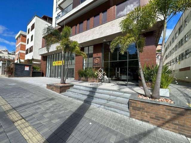 Apartamento com 1  quarto à venda em prédio novo no coração da cidade, 44 m² por R$ 420.000 - Várzea - Teresópolis/RJ