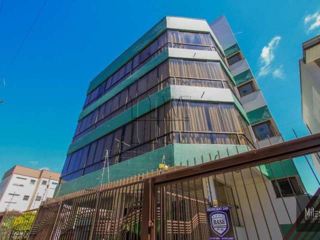 Apartamento com 4 quartos à venda na Rua Miguel Muratore, 657, Medianeira, Caxias do Sul por R$ 1.300.000