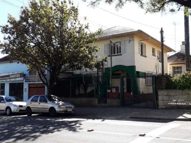 Casa com 3 quartos à venda na Bento Gonçalves, 2889, São Pelegrino, Caxias do Sul por R$ 1.500.000
