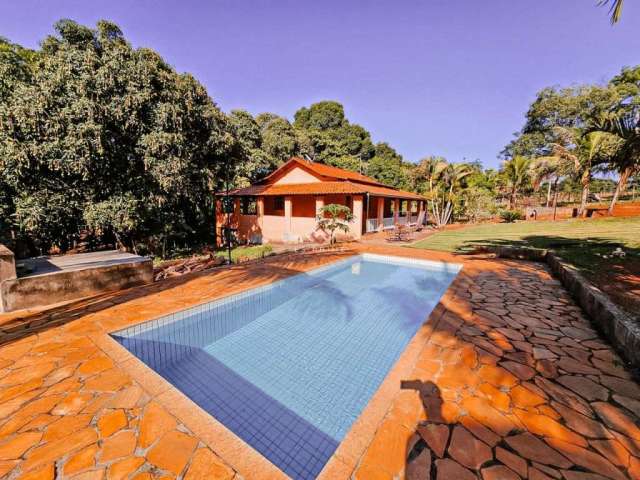 Casa em condomínio fechado com 4 quartos à venda na Olavo Bilac, 360, Condomínio Morada do Lago, Jaboticatubas por R$ 750.000