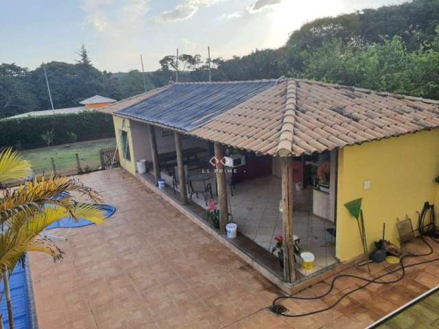 Casa em condomínio fechado com 4 quartos à venda na Rua Carlos Drumond de Andrade, 13, Condomínio Morada do Lago, Jaboticatubas por R$ 890.000