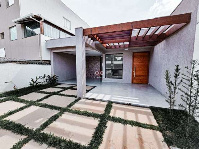 Casa com 3 quartos à venda na Rua Conde Dolabela, 5388, Shalimar, Lagoa Santa por R$ 940.000