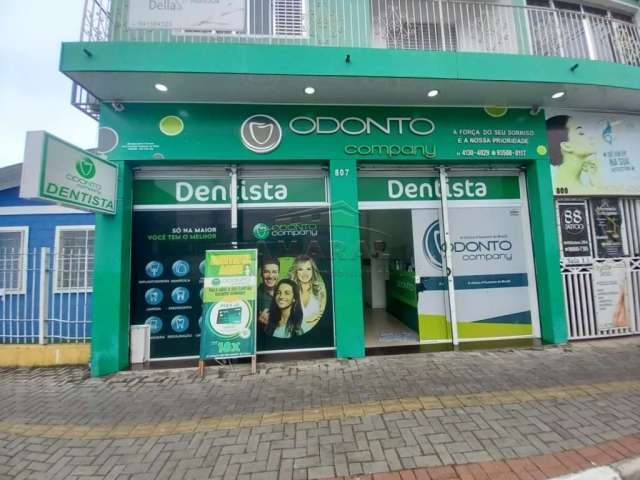 Sala comercial à venda na Avenida Getúlio Vargas, Calmon Viana, Poá, 100 m2 por R$ 265.000