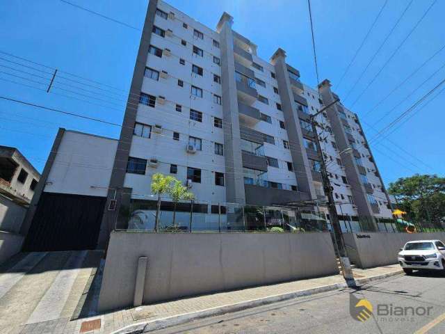 Apartamento com 2 dormitórios para alugar, 64 m² por R$ 1.900,00/mês - Fortaleza - Blumenau/SC