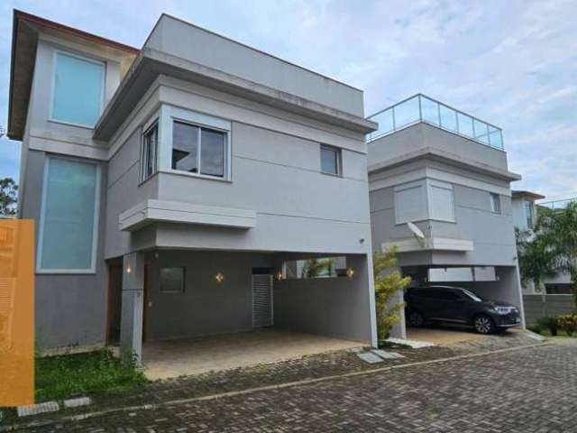 Casa em condomínio à venda na Vila Oliveira