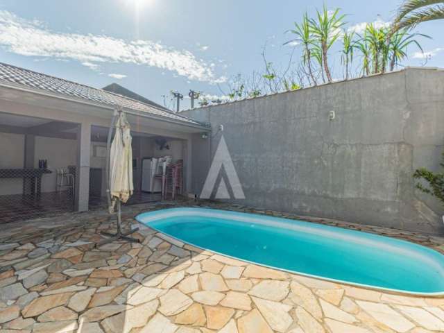 Casa com 1 suíte mais 2 quartos à venda no bairro Costa e Silva em Joinville-SC por R$ 785.000,00.