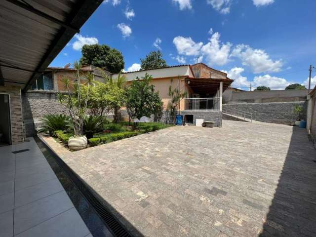 Casa com 3 quartos à venda no Tony (Justinópolis), Ribeirão das Neves  por R$ 650.000