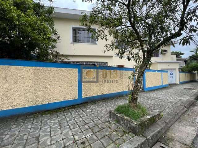 Casa com 3 quartos à venda na Rua São Vicente de Paula, 54, Encruzilhada, Santos, 209 m2 por R$ 889.000