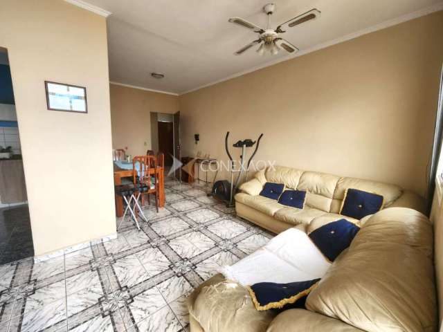 Apartamento com 3 quartos para alugar na Rua Bernardino Martins Filho, 250, Jardim das Bandeiras, Campinas, 69 m2 por R$ 1.100