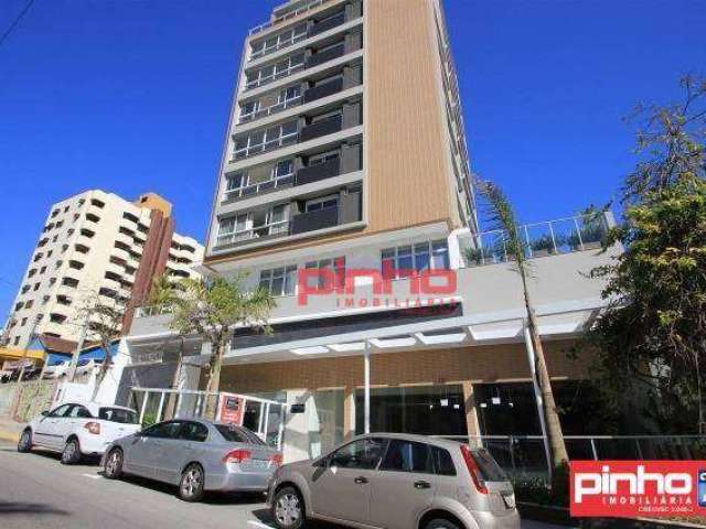 Cobertura com 3 dormitórios (2 suítes) à venda, 190 m² por R$ 2.121.000,00 - Centro - Florianópolis/SC