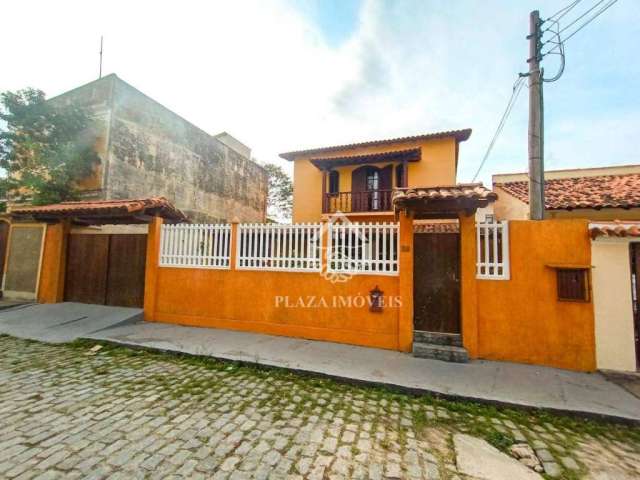 Casa com 3 dormitórios à venda, 200 m² por R$ 600.000 - Centro - São Pedro da Aldeia/RJ