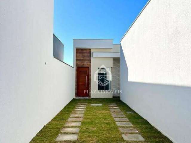 Casa com 2 dormitórios à venda, 72 m² por R$ 330.000,00 - Guriri - Cabo Frio/RJ