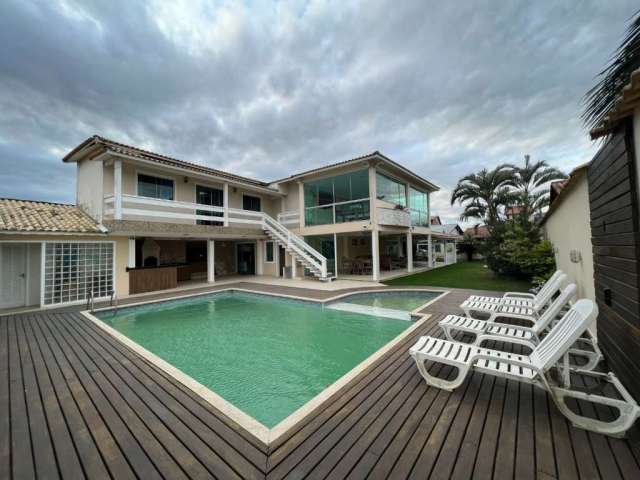 Casa com 6 dormitórios para alugar, 260 m² por R$ 6.000,00/mês - Campo Redondo - São Pedro da Aldeia/RJ
