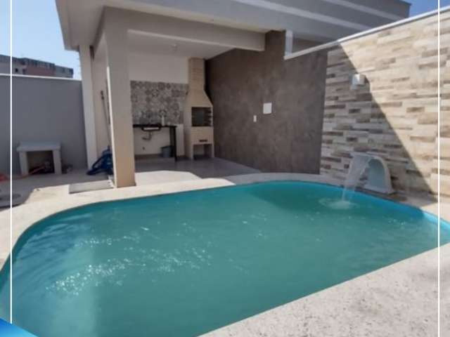 Vendo casa maravilhosa com piscina no Maria Tury em Rio das Ostras