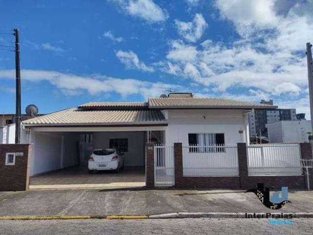 Casa à venda 2 Vagas, 312M², Tabuleiro, Camboriú - SC