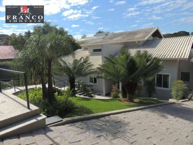 Casa com 4 dormitórios à venda, 753 m² por R$ 3.500.000,00 - Condomínio Estância Marambaia - Vinhedo/SP