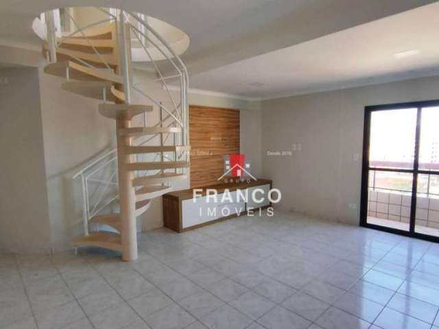 Cobertura com 3 dormitórios à venda, 200 m² por R$ 750.000,00 - Vila Assunção - Praia Grande/SP