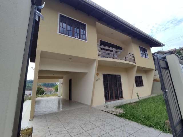 Casa com 4 quartos à venda no Tifa Martins, Jaraguá do Sul , 219 m2 por R$ 980.000