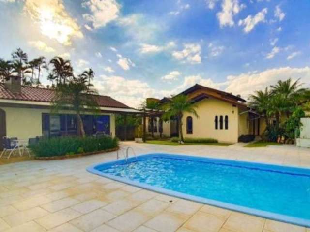Casa com 5 quartos à venda no Centro, Corupá , 450 m2 por R$ 2.800.000