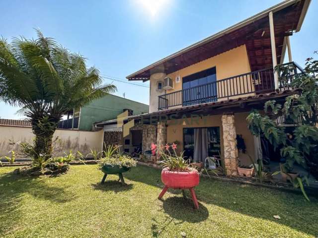 Casa com 4 quartos à venda no Itoupavazinha, Blumenau  por R$ 430.000