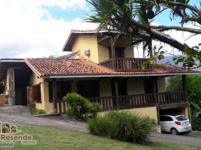 Casa à venda no Perequê, Ilhabela , 9528 m2 por R$ 17.800.000