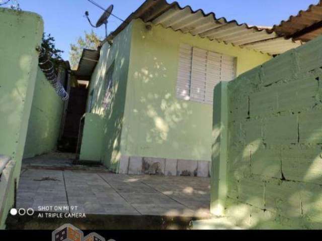 Casa com 3 quartos à venda na Praia da Enseada, São Sebastião  por R$ 220.000