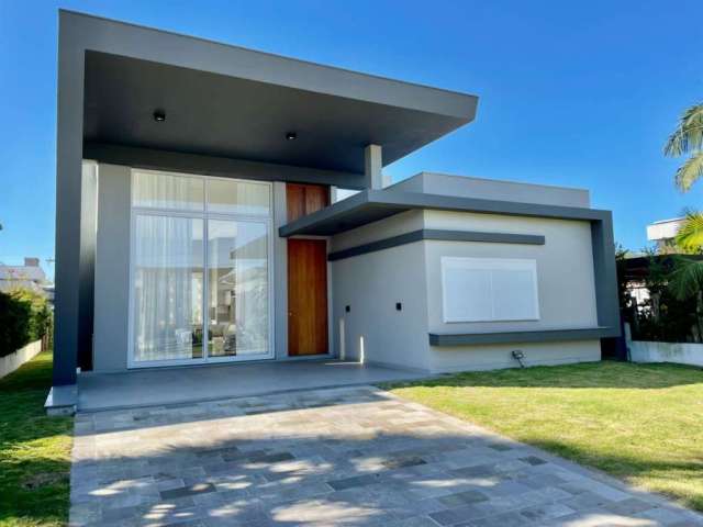 Casa em condomínio fechado com 4 quartos à venda na Rua Honório Germano, 2000, Zona Nova, Capão da Canoa, 194 m2 por R$ 1.790.000
