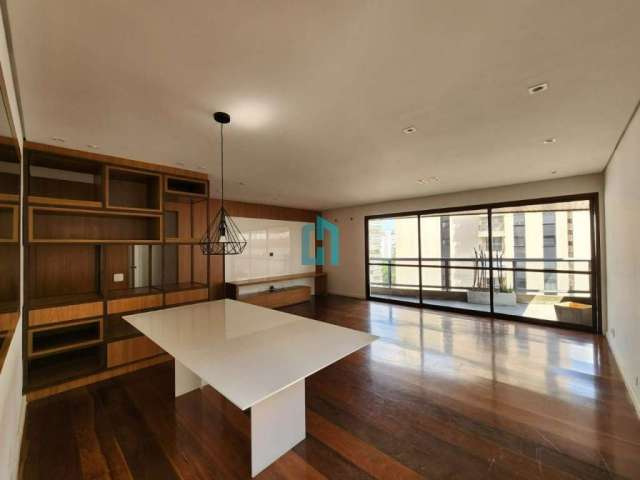 Apartamento com 3 quartos para alugar na Rua Bueno Brandão, 366, Vila Nova Conceição, São Paulo por R$ 9.000